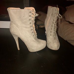 Laced heels